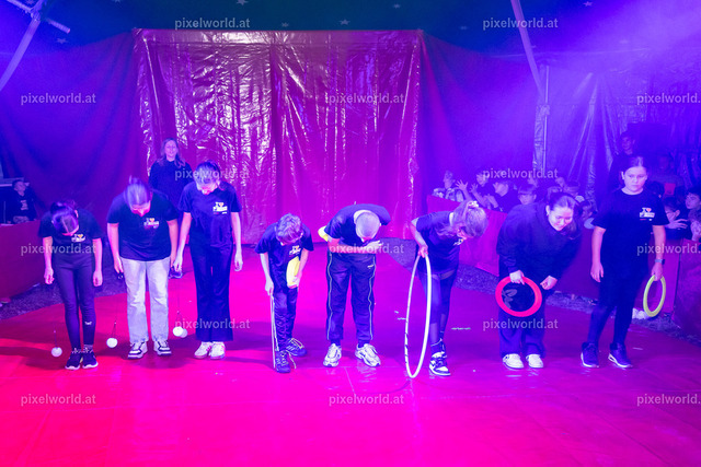 Zirkusvorstellung der MS Feldkirchen Digital | Bildershop von pixelworld.at - Realisiert mit Pictrs.com