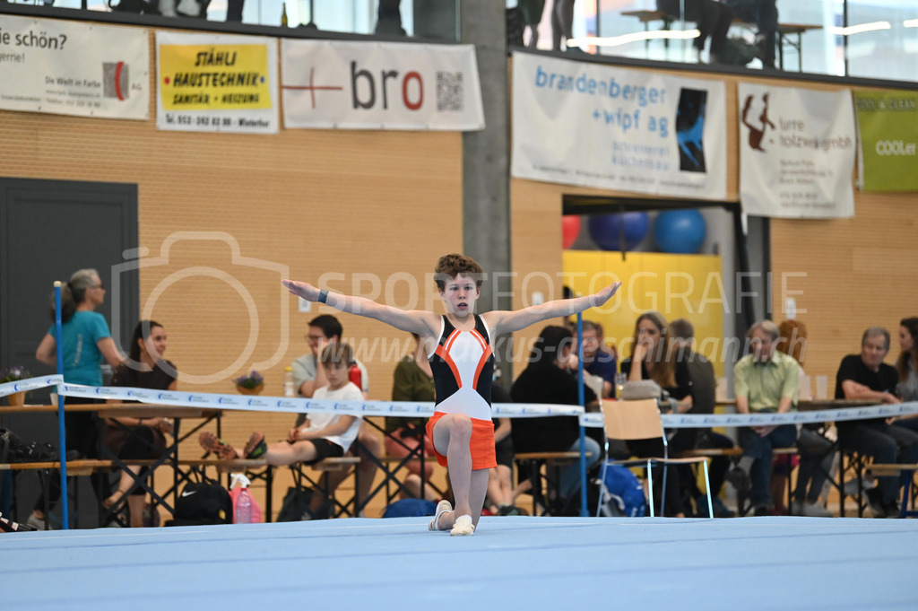 104. Zürcher Kunstturnertage Neftenbach - 14. May 2022 | 104. Zürcher Kunstturnertage Neftenbach
Turnhalle Ebni, Neftenbach
Programm 3/4 (P3/P4)
Bild: Sportfotografie Markus Aeschimann | www.markus-aeschimann.ch - Realisiert mit Pictrs.com