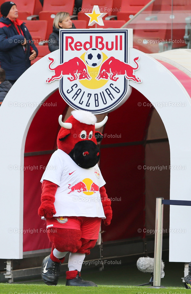 A_LUI_21042024_26 | SPORT,FUSSBALL.ADMIRAL BUNDESLIGA RED BULL SALZBURG-AUSTRIA KLAGENFURT. 21.04.2024 IM BILD: MASKOTTCHEN VON RED BULL SALZBURG FOTO.FOTOLUI/MW