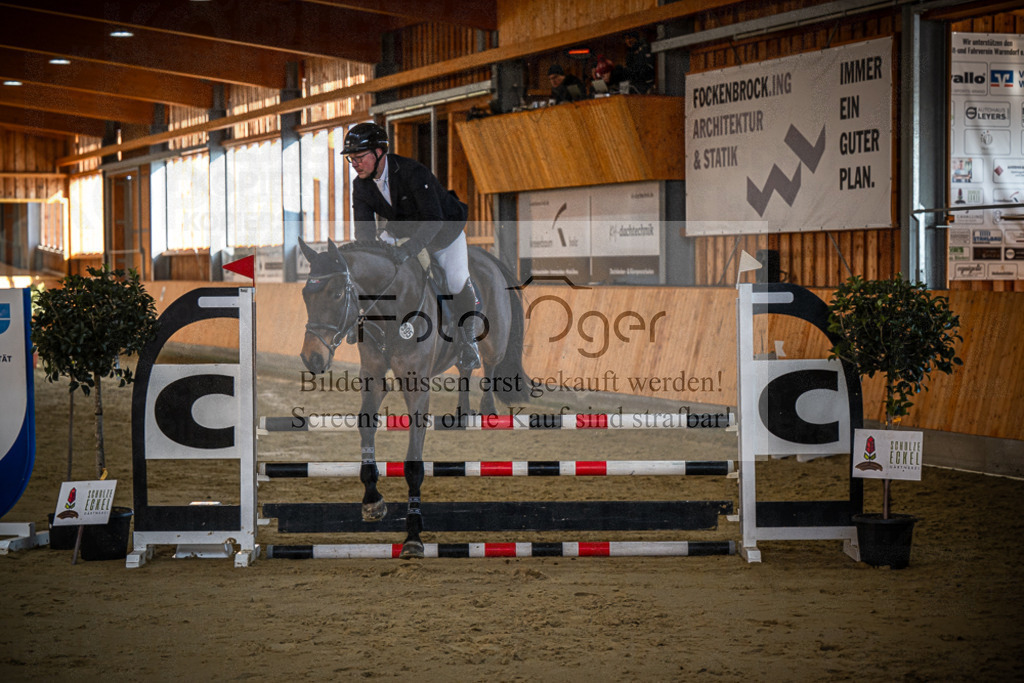 DOS_0640 | Entdecke hochwertige Reitturnierfotos von Foto Oger. Professionell, emotional und authentisch – jetzt Lieblingsmomente im Shop bestellen.Deutschlandweite Turnierfotografie. - Realisiert mit Pictrs.com