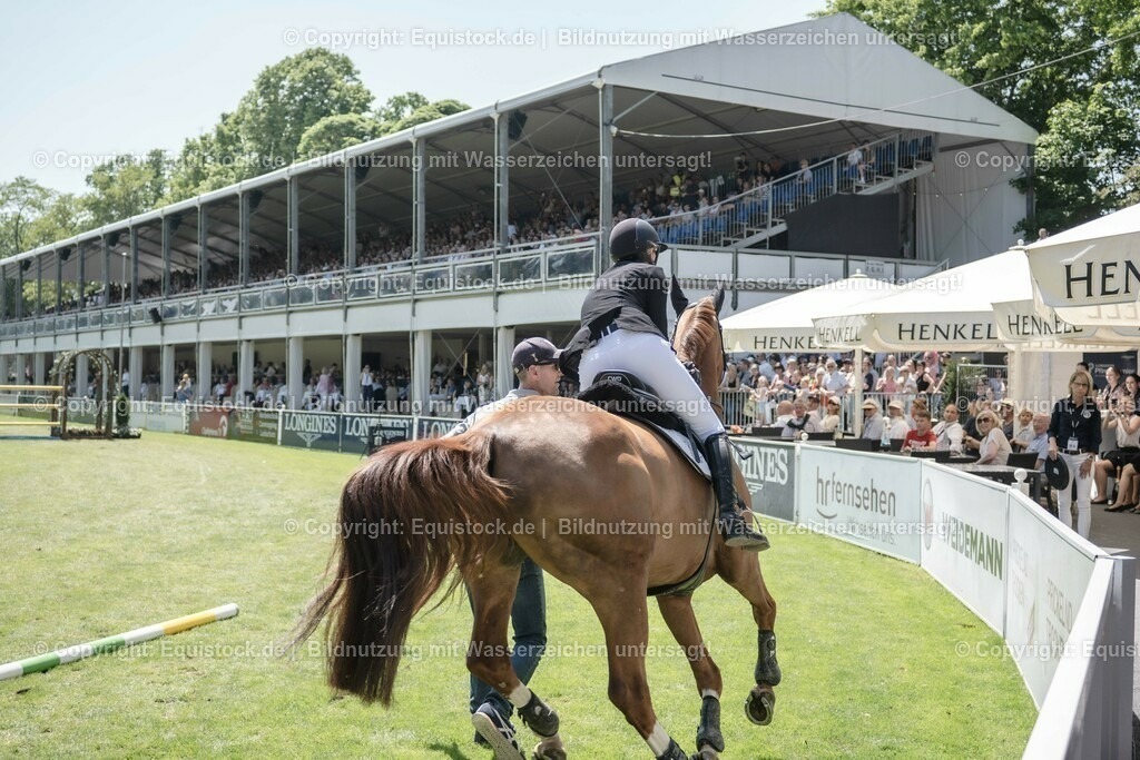 20230528_Jump-and-Drive_0079 | equistock