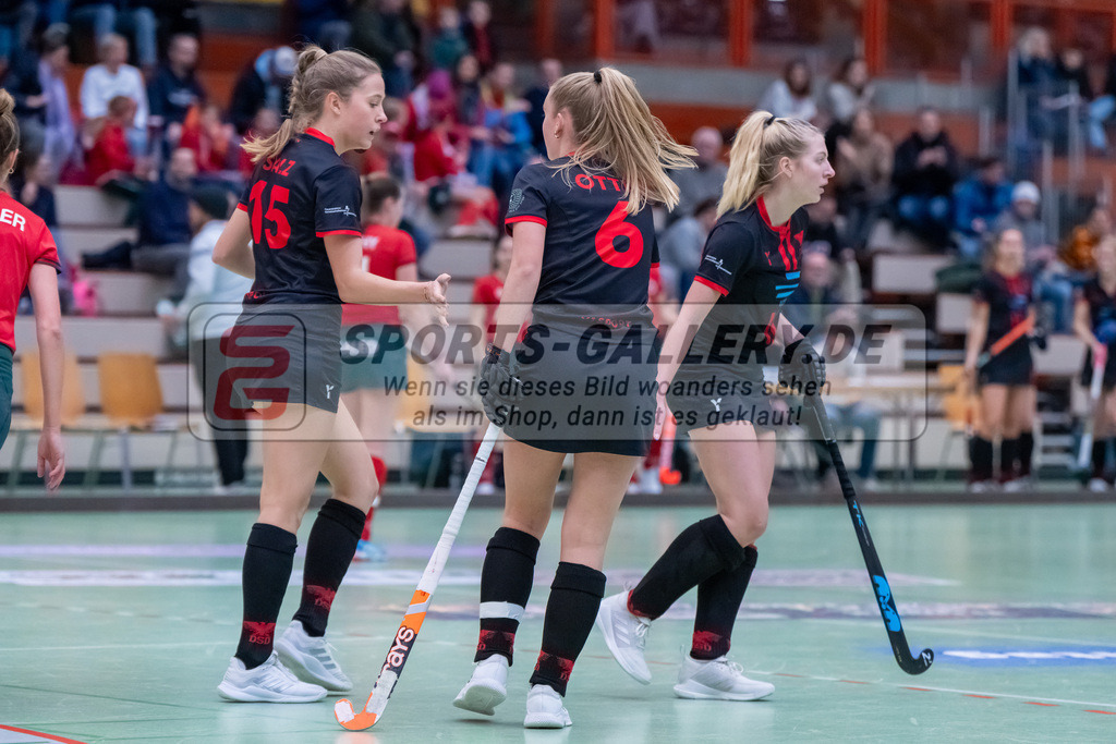 HK_20241214_100108 | 2. Bundesliga Halle Damen Crefelder HTC - DSD Düsseldorf am 14.12.2024 Halle Glockenpitz, Krefeld ,
