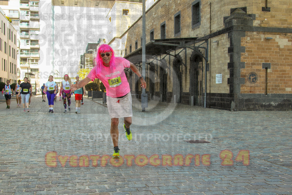 240921_1343_EV4_9076 | Sportfotografie im Rhein-Sieg Kreis, Köln, Bonn, NRW, Rheinland Pfalz, Hessen, etc. Unser Tätigkeitsfeld umfasst den Laufsport vom Volkslauf über den Marathon, Duathlon, Triathon bis zum Ultralauf wie Kölnpfad Ultra oder Schindertrail.