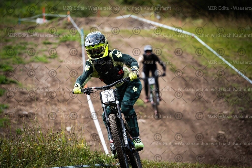 x-041 | mzredits - Realisiert mit Pictrs.com