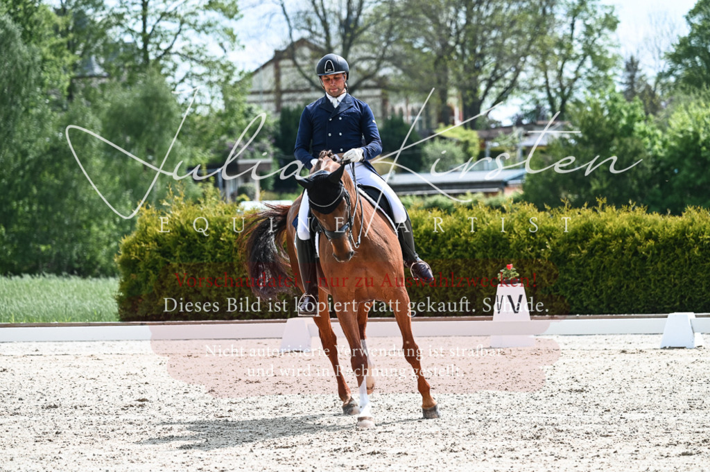 20230514_JK-Röhrsdorf-19-076 | Pferde- und Turnierfotografie in Westsachsen. Pferdeportraits, Auftragszeichnungen und intuitive Kunst.