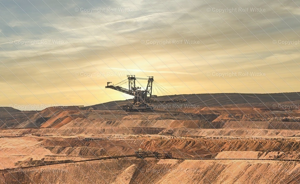 Giant Bagger2.4 | Rolf Wittke  - Realisiert mit Pictrs.com