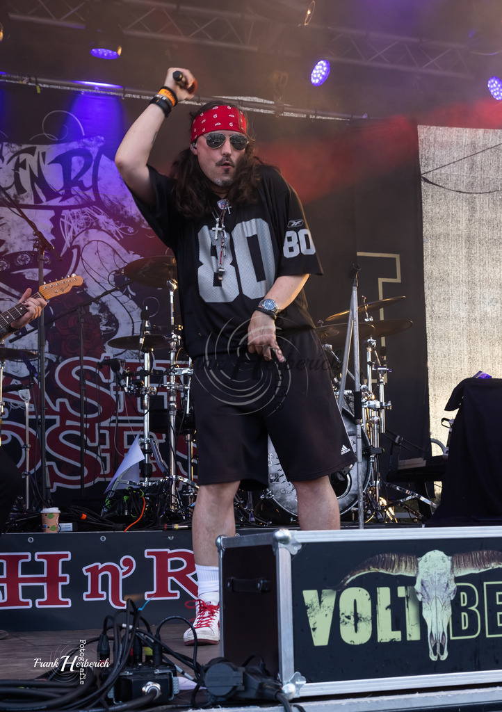 Slash n´Roses | Slash n´Roses - Realisiert mit Pictrs.com