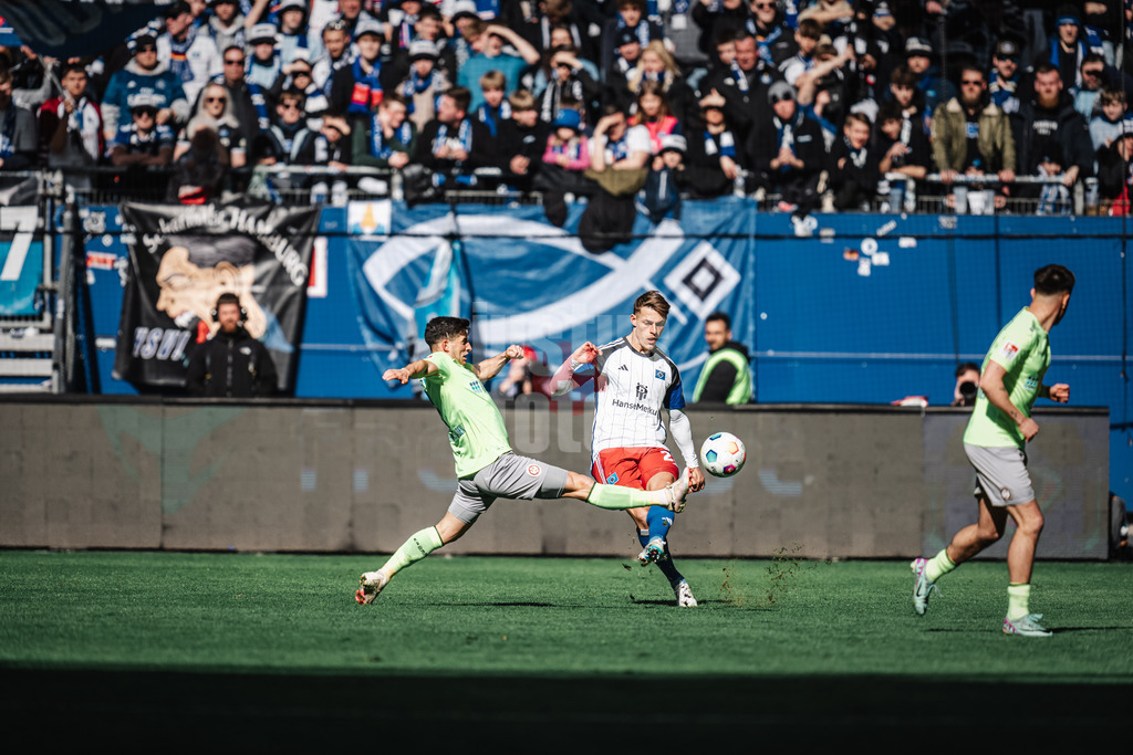 Fußball | Männer | Saison 2023/2024 | 2. Fußball-Bundesliga | 26. Spieltag | Hamburger SV vs. SV Wehen Wiesbaden | 17.03.2024 | sportfotografie mit justus stegemann