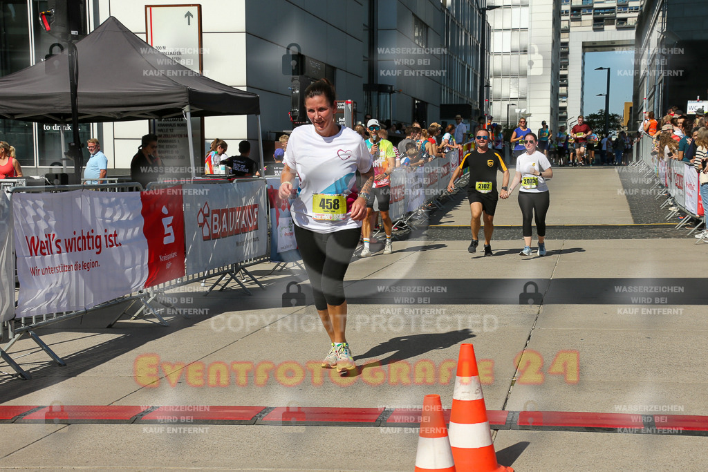 240921_1335_EX1_2320 | Sportfotografie im Rhein-Sieg Kreis, Köln, Bonn, NRW, Rheinland Pfalz, Hessen, etc. Unser Tätigkeitsfeld umfasst den Laufsport vom Volkslauf über den Marathon, Duathlon, Triathon bis zum Ultralauf wie Kölnpfad Ultra oder Schindertrail.
