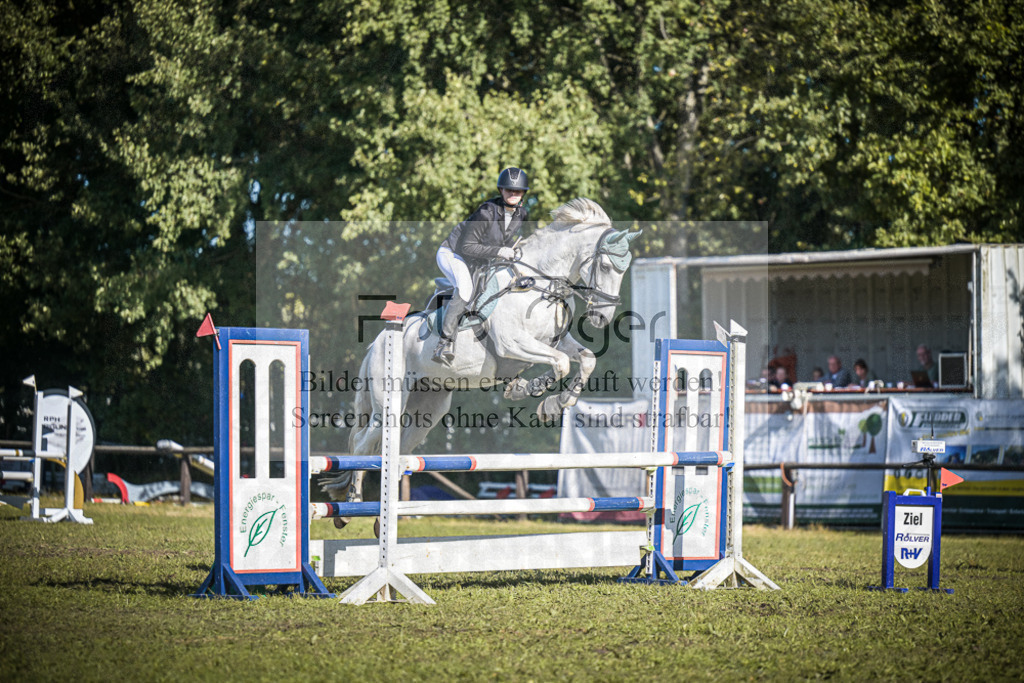 DOS_0983 | Entdecke hochwertige Reitturnierfotos von Foto Oger. Professionell, emotional und authentisch – jetzt Lieblingsmomente im Shop bestellen.Deutschlandweite Turnierfotografie. - Realisiert mit Pictrs.com
