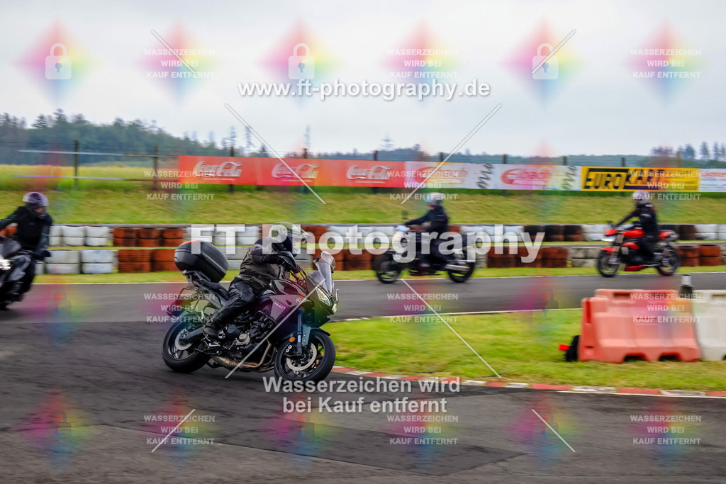 OBK-5245 | Hier findet Ihr Bilder von Touristenfahrten auf der Nürburgring Nordschleife oder von anderen Veranstaltungen die ich besucht habe. Viel Spass beim Durch Schauen 