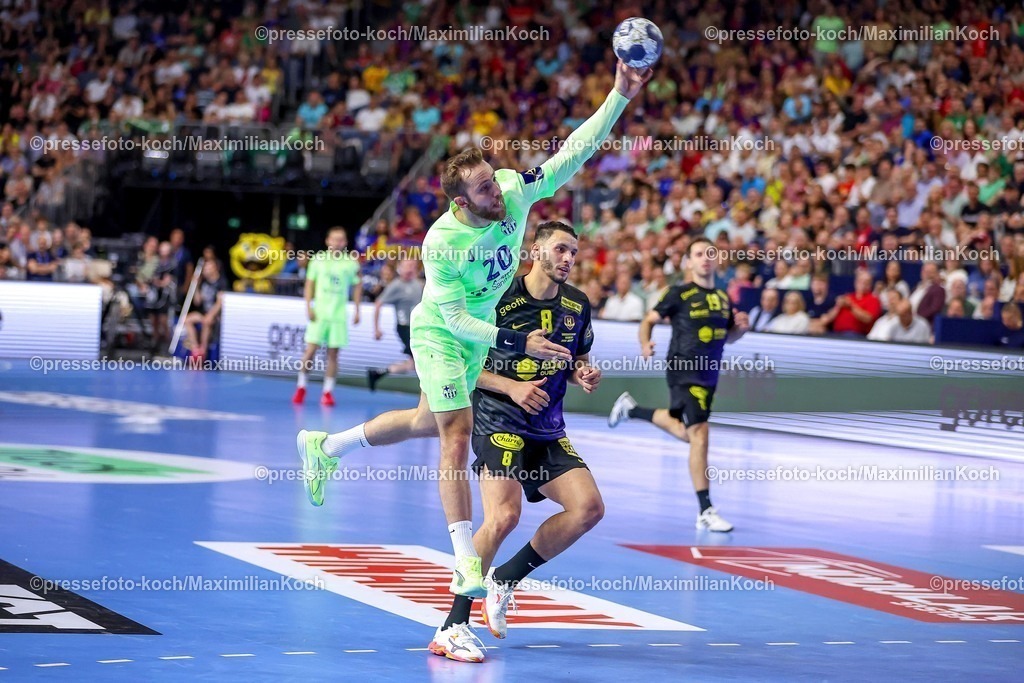 KoeEHF15062501012 | 15.06.2025, Handball, Spiel um Platz 3, TruckScout24 EHF FINAL4, LANXESS arena Köln, HBC Nantes - FC Barcelona: Aleix Gomez Abello (Barca FC Barcelona ESP #20) 