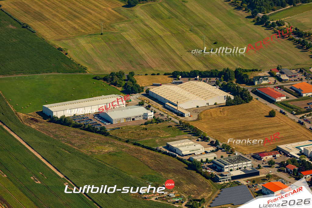 Bild der Stadt Schwallungen - Die Luftaufnahme wurde 2025 vom UL-Flugzeug heraus erstellt ( keine Drohne ) - Hochauflösende Luftaufnahme - für professionelle Ausdrucke geeignet. Die Geschenkidee !Hier alle&nbsp;Infos zur Lizenzierung der LuftaufnahmeWir fliegen auch dieses Jahr wieder in Ihre Region um Luftbilder zu erstellen.- Luftbild anfragen