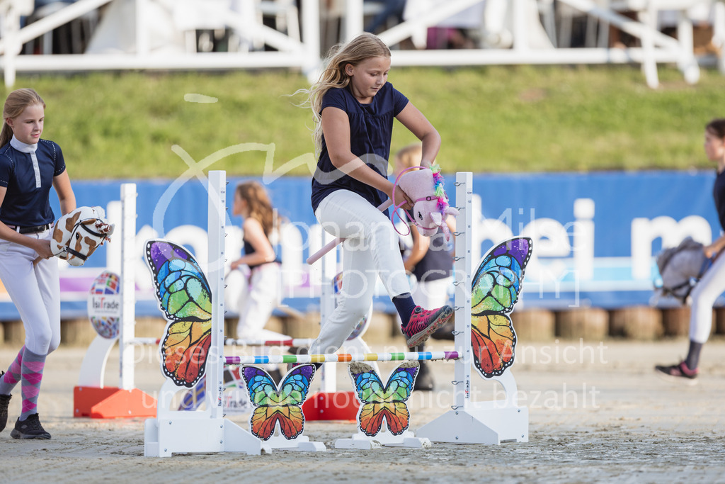 230728_BHO_Showprogramm-506 | Deine schönsten Turniermomente als professionelle Fotos! Entdecke hochwertige Pferdesport-Fotografie im Online-Shop. Jetzt Fotos finden & bestellen!