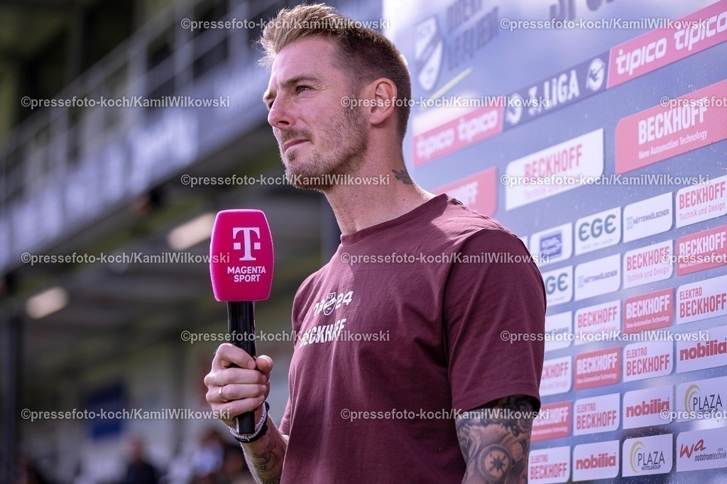 xKWIx30082501009 | 30.08.2025, xkwix, Fußball, Dritte Liga, SC Verl - MSV Duisburg, Sportclub Arena: Tobias Strobl (SC Verl Cheftrainer) 