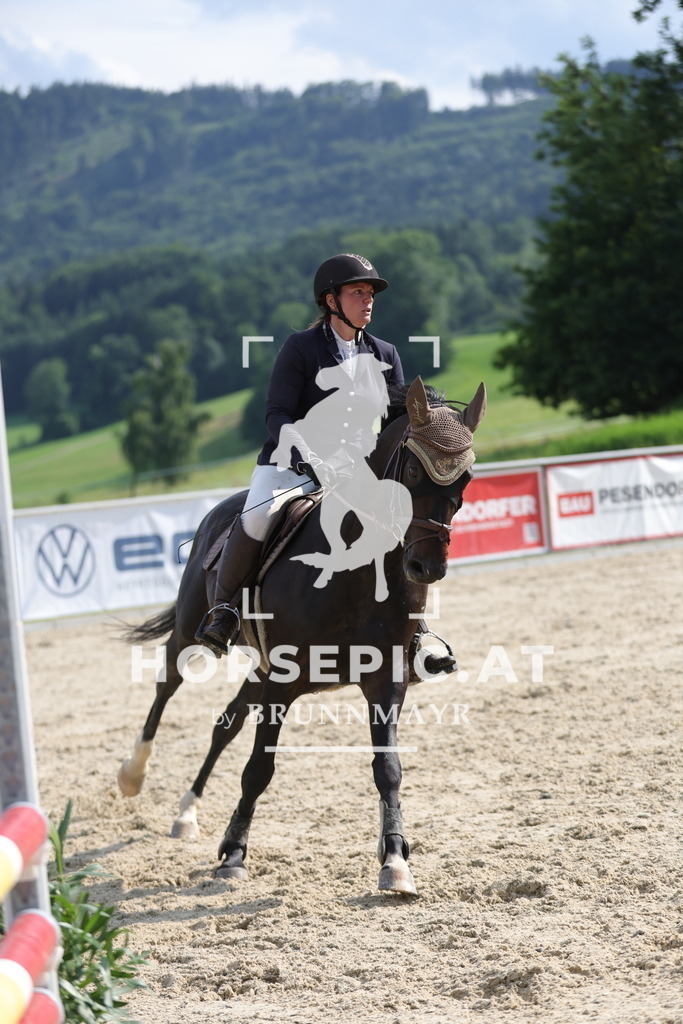 0P6A6008 | Willkommen bei Brunnmayr - Design & Fotografie – Ihrem Spezialisten für Reitturniere und Pferdeveranstaltungen in Oberösterreich, Salzburg und Bayern! Seit über 17 Jahren sind wir leidenschaftlich dabei.