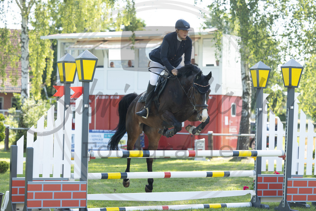 994A3655 | sabrinanicolaifotografie - Realisiert mit Pictrs.com