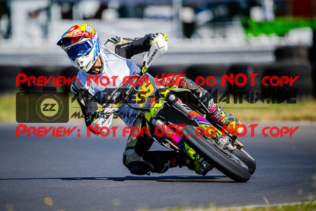 MaZZes_FotoMatrix_220703_9020 | S2