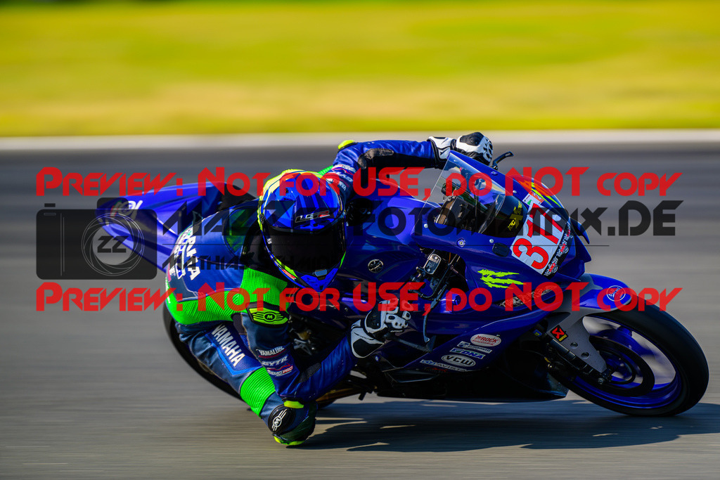 MaZZes_FotoMatrix_240725_6007705_7344 | ROT