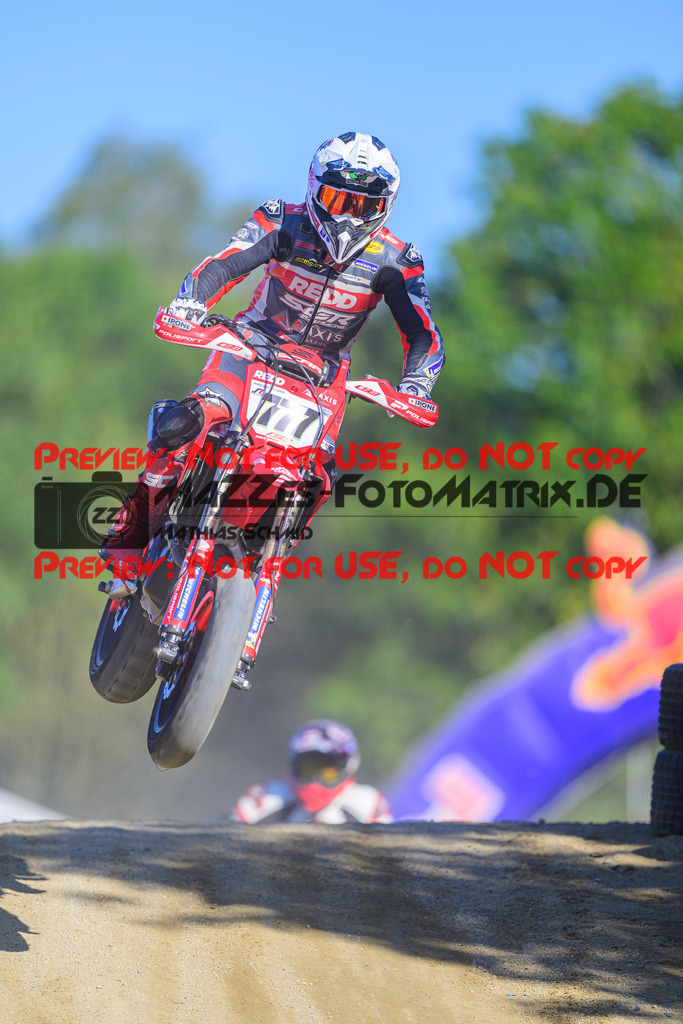 MaZZes_Fotomatrix_20241005_6007705_8930 | SENIOR