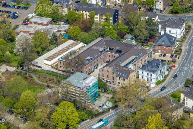 Witten230402738 | Luftbild, Baustelle Wohnhäuser für Lofts auf dem ehemaligen Scharfen Gelände sowie Scharfen Villa und Gustav Lohmann Villa, Witten, Ruhrgebiet, Nordrhein-Westfalen, Deutschland
