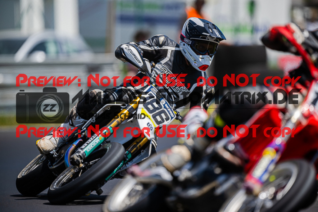 MaZZes_FotoMatrix_220703_1386 | S4