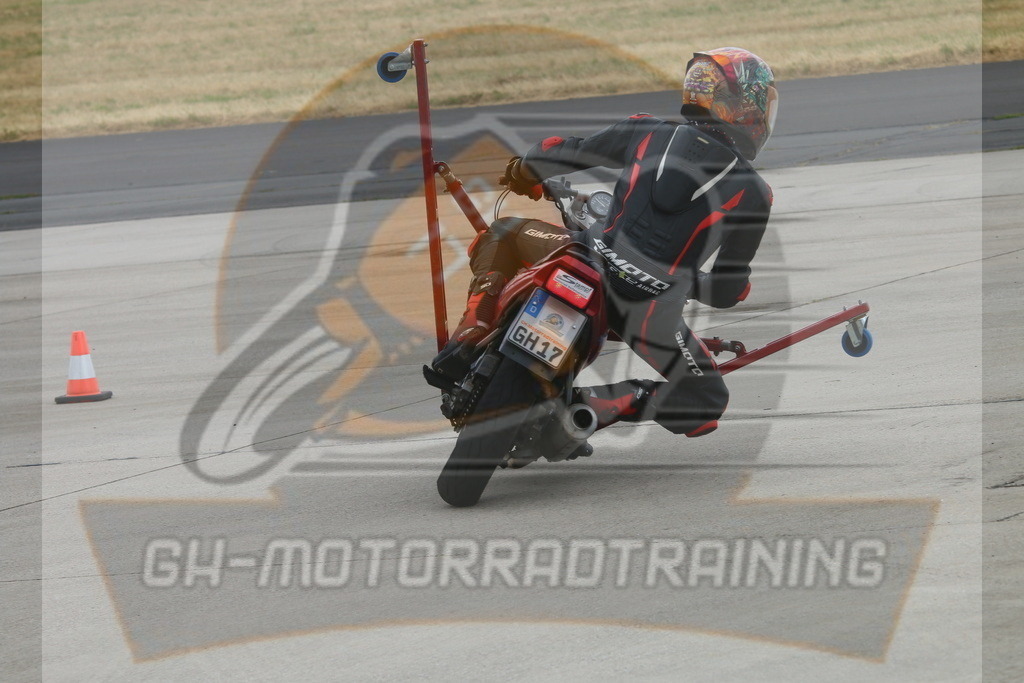 IMG_3308 | gh-motorradtraining-foto.de - Realisiert mit Pictrs.com