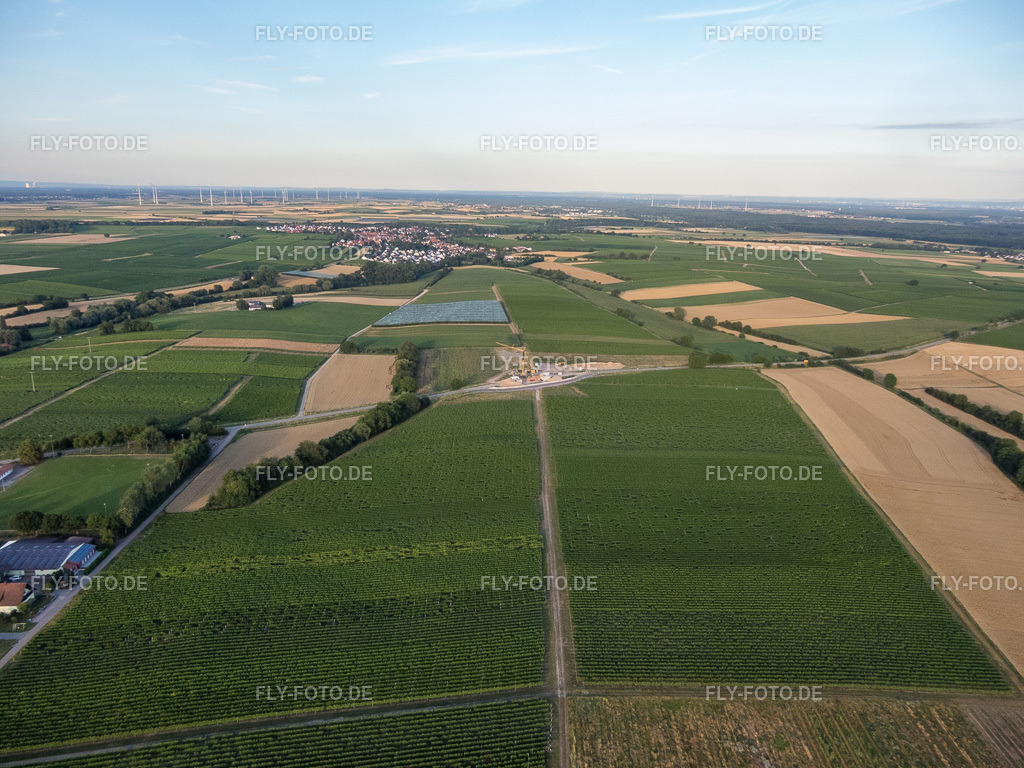 Baustelleneinrichtung für die B38 Ortsumgehung | Luftbild: Baustelleneinrichtung für die B38 Ortsumgehung in Impflingen im Bundesland Rheinland-Pfalz in Deutschland. Foto: P7130234.jpg vom 13.07.2017 durch Werner Riehm/FLY-FOTO.de - Realisiert mit Pictrs.com