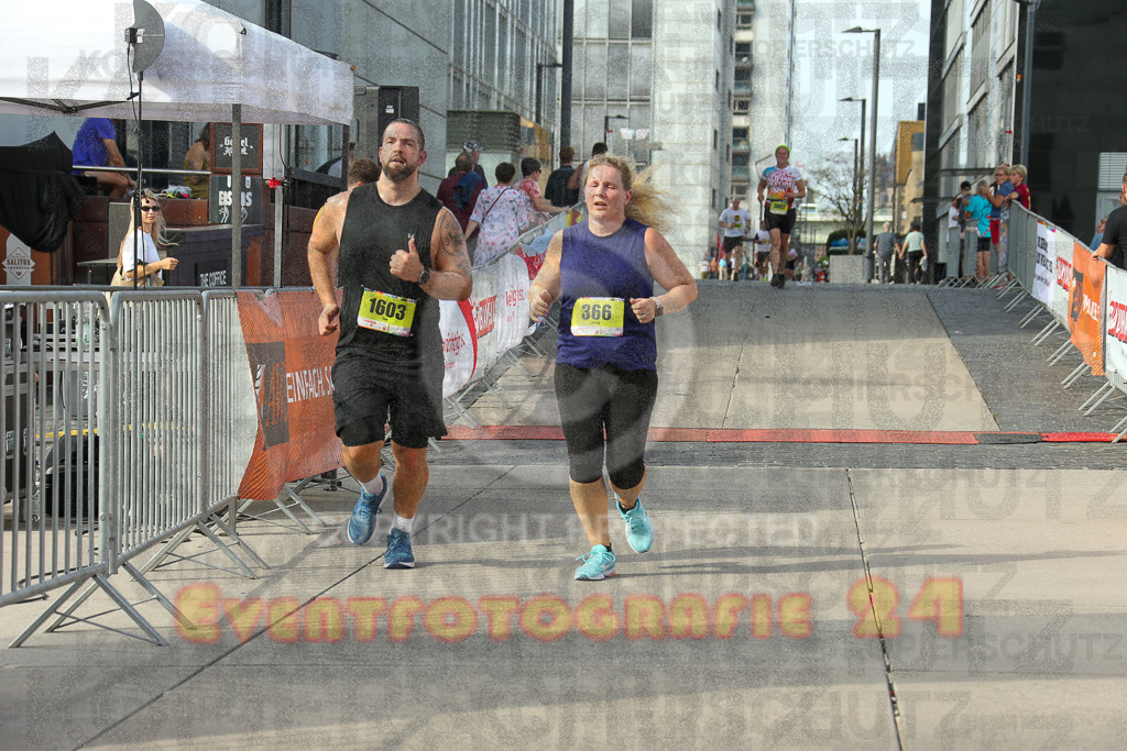 250920_1541_EX1_0431 | Sportfotografie im Rhein-Sieg Kreis, Köln, Bonn, NRW, Rheinland Pfalz, Hessen, etc. Unser Tätigkeitsfeld umfasst den Laufsport vom Volkslauf über den Marathon, Duathlon, Triathon bis zum Ultralauf wie Kölnpfad Ultra oder Schindertrail.