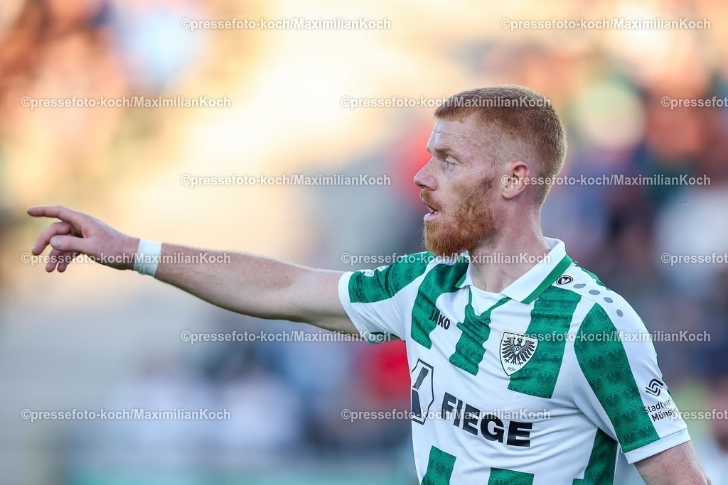 SCP09052502385 | 09.05.2025, Fußball, Preußen Münster - Hertha BSC, 2. Fußball Bundesliga, 33. Spieltag, Preußenstadion, Saison 2024 2025: Mikkel Kirkeskov (Preussen Muenster #02) DFB regulations prohibit any use of photographs as image sequences and or quasi-video.