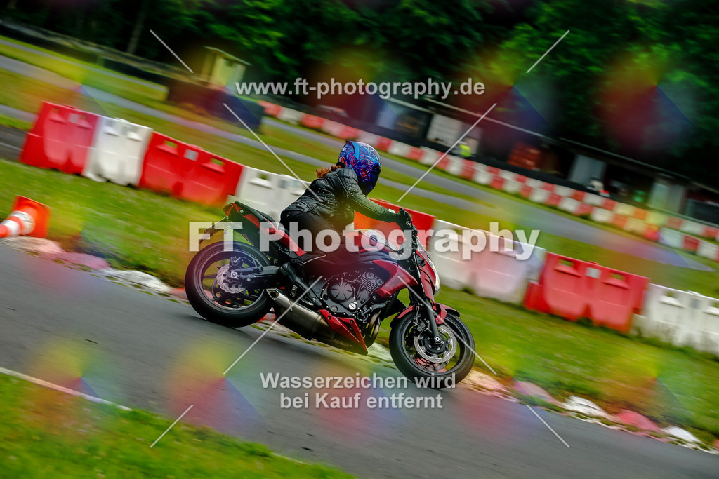 VBK-3688 | Hier findet Ihr Bilder von Touristenfahrten auf der Nürburgring Nordschleife oder von anderen Veranstaltungen die ich besucht habe. Viel Spass beim Durch Schauen 