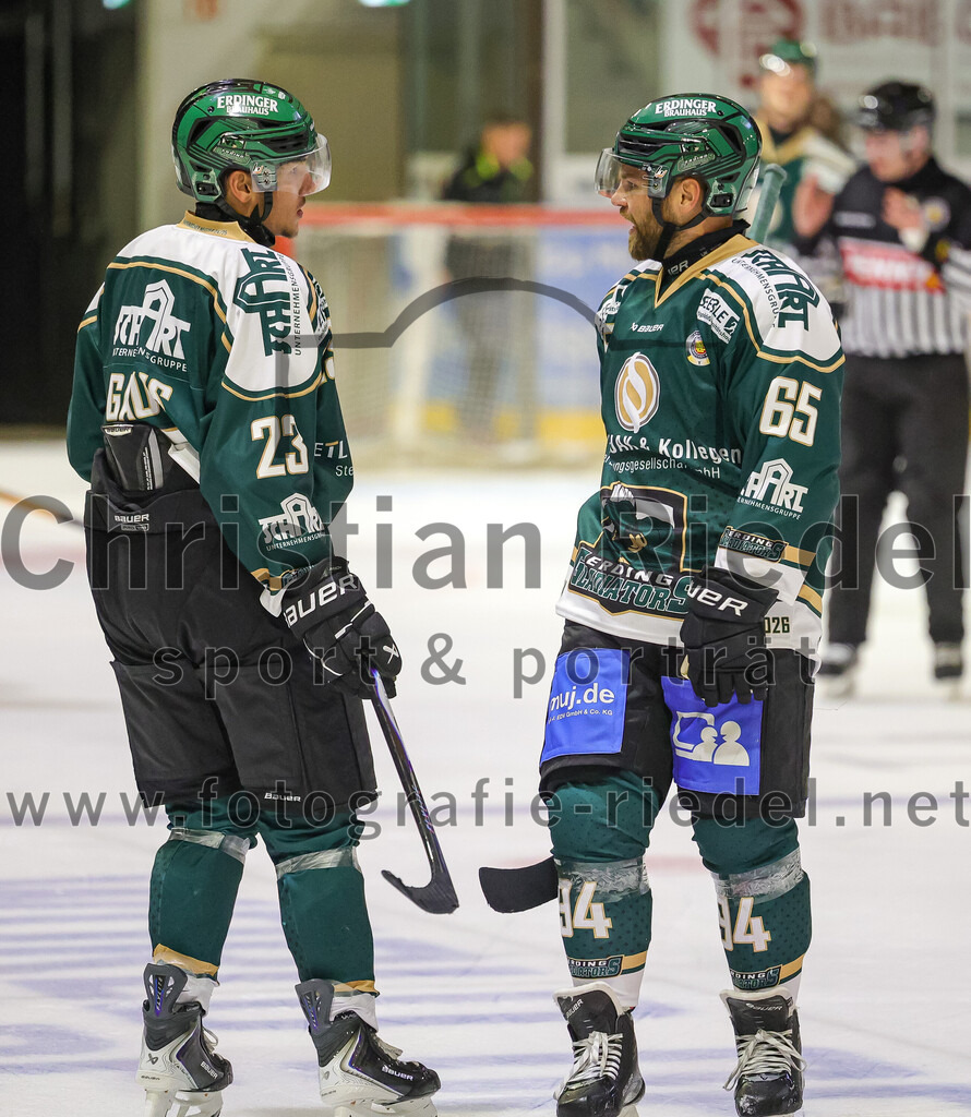 2025-08-22_094_TSV_Erding_gegen_EV_Fuessen | Erding, Deutschland, 22.08.2025:Eishockey, Oberliga Süd 2025 / 2026, Testspiel, TSV Erding gegen EV Füssen, Endergebnis: 1:4Lukas Gaus (Erding Gladiators, #23), +e65+Foto: Christian Riedel / fotografie-riedel.net