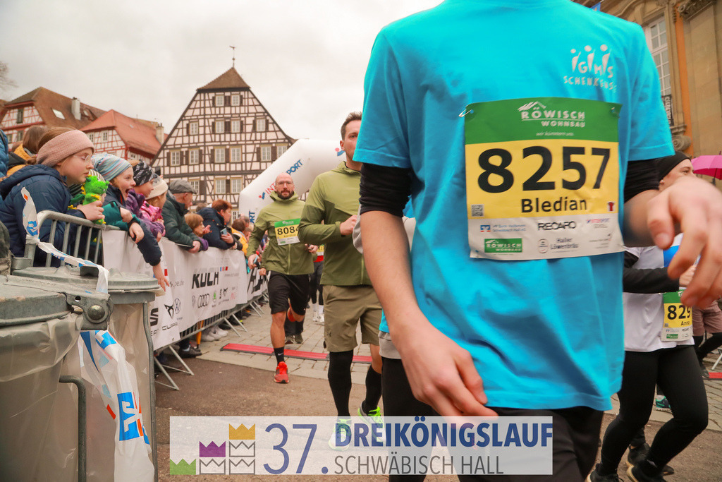 Roewisch Wohnbau Cup 5000m | 3 Koenigslauf 2023 - Realisiert mit Pictrs.com