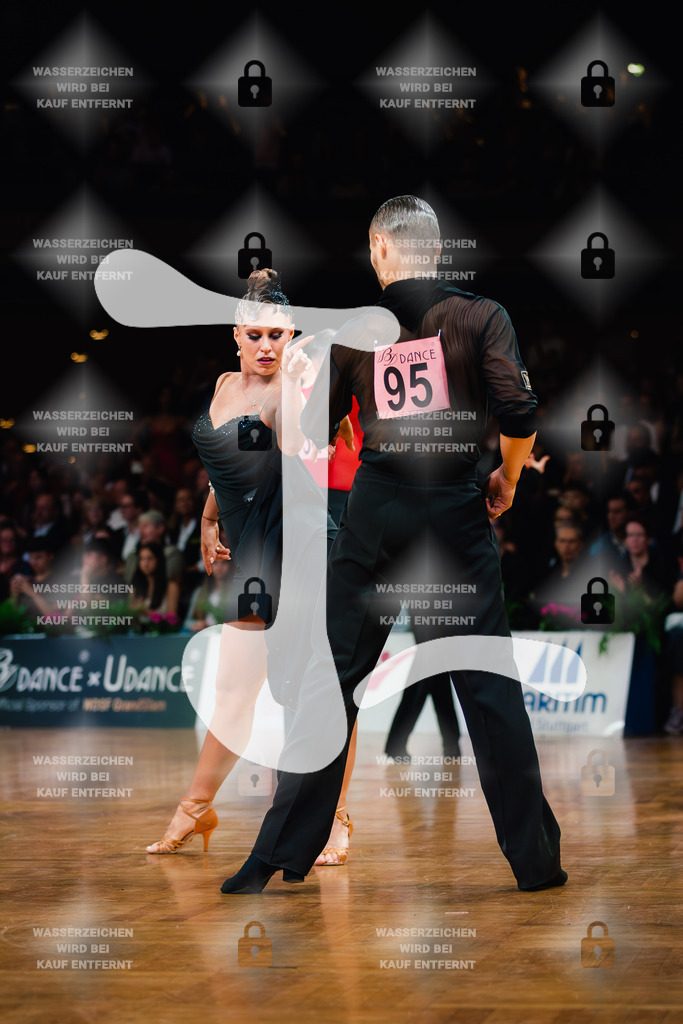 GOC 2025 - WDSF GrandSlam Latin 98th-99th (95) Germo-Carl Somer _ Laura Laasik (Estonia)-2025-08-23-2426 | Webshop for digital downloads and prints of dance sport, event & show photographer Julian Link - Realisiert mit Pictrs.com