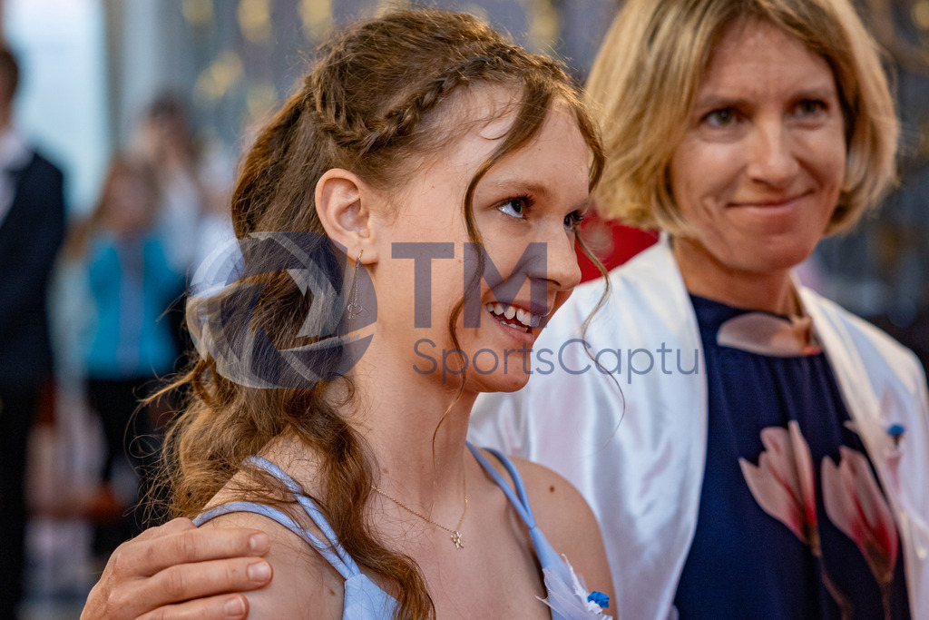 Trainproduction-20240519-1 | Firmung Klagenfurt-Dom 19.05.2024 10:30 Uhr