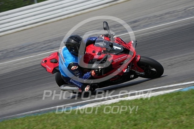 2024_08_06_PBK_23015 | Sportfotografie; SlowMotion; Video; Rennstrecke; Hafeneger; Speer; Racing; RSE; BMW; CBO; Trackday; Motorsportarena; Hockenheimring; Brno; Most; Barcelona; Valencia