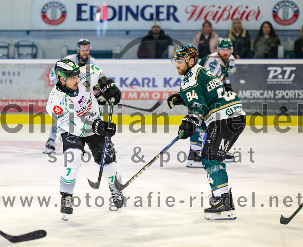 2025-09-21_049_TSV_Erding_gegen_Hoechstadter_Alligators | Erding, Deutschland, 21.09.2025:Eishockey, Oberliga Süd 2025 / 2026, 2. Spieltag, TSV Erding gegen Höchstadter Alligators, Endergebnis: 3:4Foto: Christian Riedel / fotografie-riedel.net
