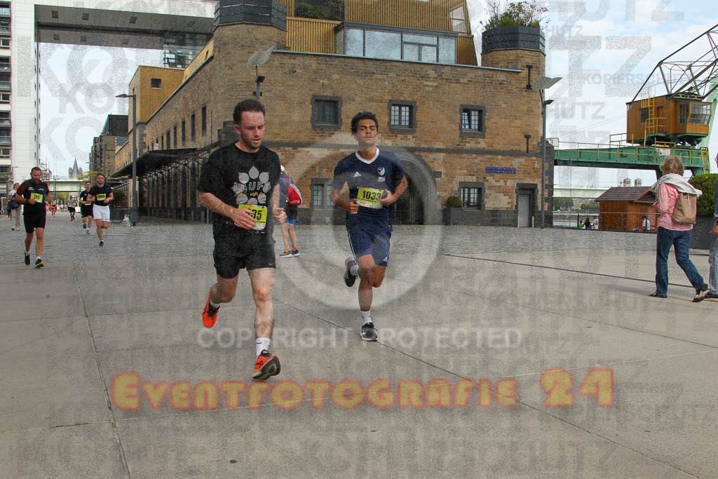 250920_1323_EV4_5364 | Sportfotografie im Rhein-Sieg Kreis, Köln, Bonn, NRW, Rheinland Pfalz, Hessen, etc. Unser Tätigkeitsfeld umfasst den Laufsport vom Volkslauf über den Marathon, Duathlon, Triathon bis zum Ultralauf wie Kölnpfad Ultra oder Schindertrail.