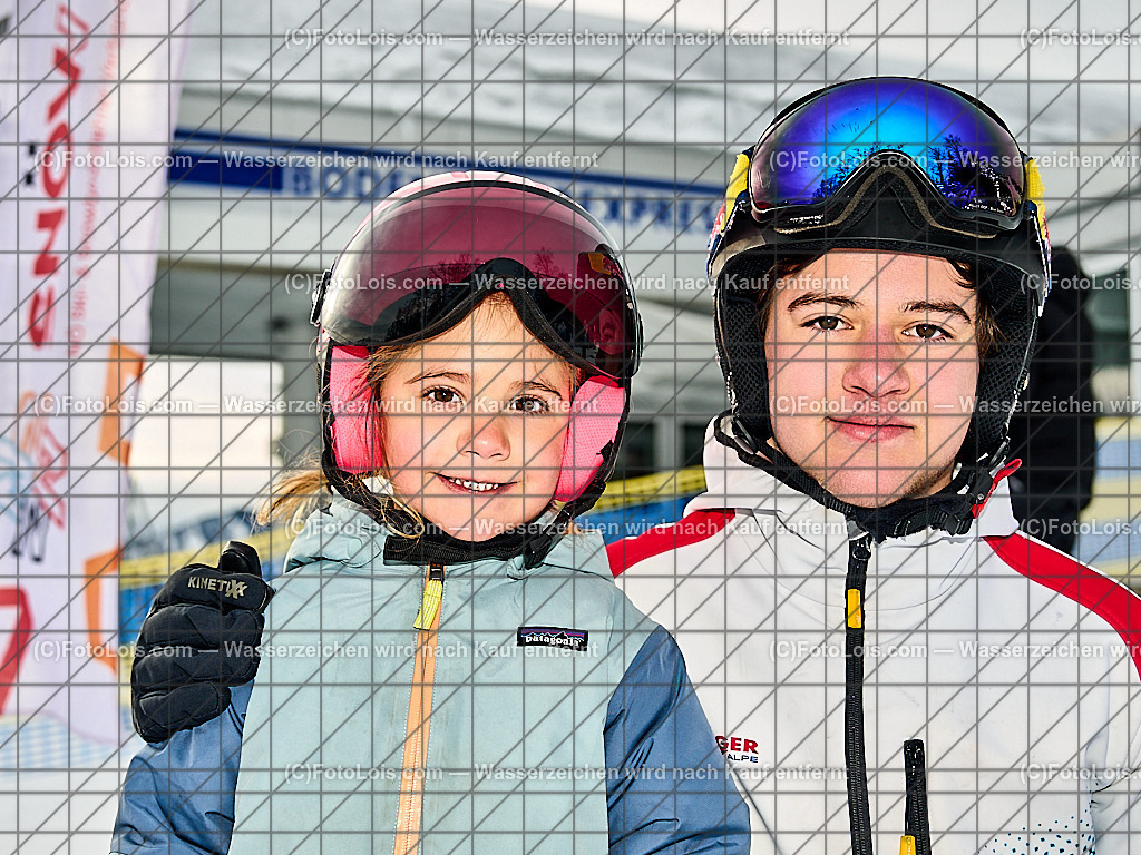 _ALP8771_Neujahrs-Skikurs | Ski- und Snowboardschule Haginger beim NEUJAHRS-Skikurs 2026, Kursabschlussrennen am Mo 5. Jänner 2026.