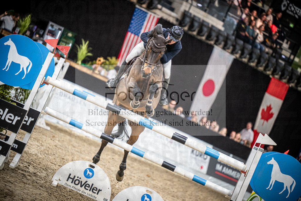 DOS_2488 | Entdecke hochwertige Reitturnierfotos von Foto Oger. Professionell, emotional und authentisch – jetzt Lieblingsmomente im Shop bestellen.Deutschlandweite Turnierfotografie. - Realisiert mit Pictrs.com