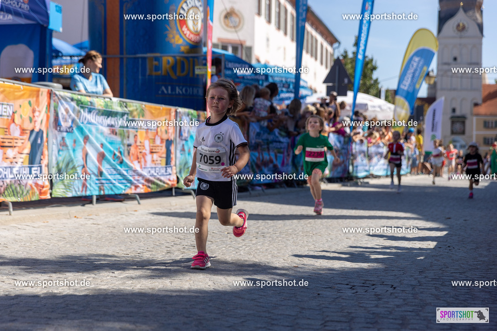 VJ__3046 | Stadtlauf Erding 2025 #stadtlauferding #erdingstadtlauf #stadtlauf_erding #laufmotivation #trisporterding #yourpictrs #sportshot_your_pictrs