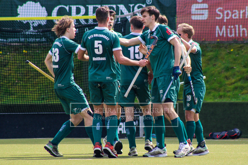 Bundesliga Herren HTC Uhlenhorst Mülheim - Rot-Weiß Köln 13.04.24 Mülheim-059 | lanaschraderfotografie - Realisiert mit Pictrs.com