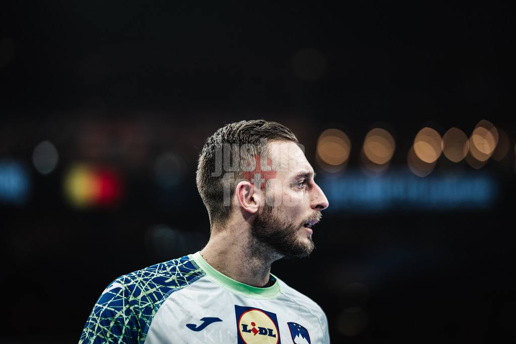 Handball | Herren | EHF EURO 2024 | European Championshop Men 2024 Final Tournament | Slowenien vs. Niederlande | 21.01.2024 | Gasper Marguc (#6, Slowenien, SLO) Portrait