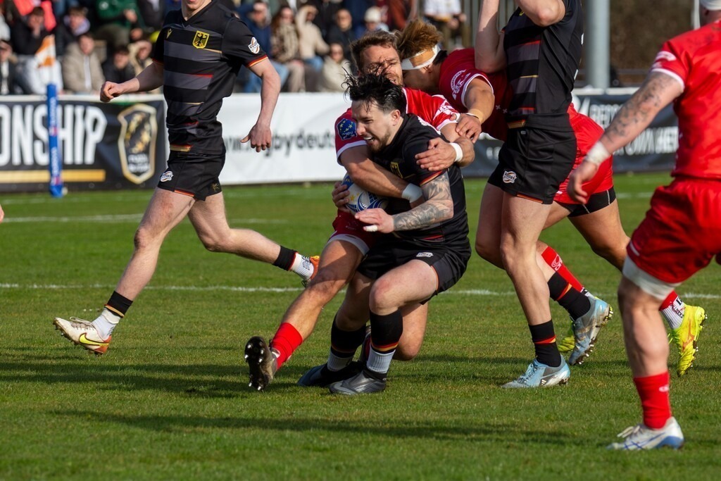 Rugby Europameisterschaft der Männer, Spiel um Platz 7: Deutschland gegen Schweiz in Heidelberg | Rugby Europameisterschaft der Männer, Spiel um Platz 7: Deutschland gegen Schweiz in Heidelberg - Realisiert mit Pictrs.com