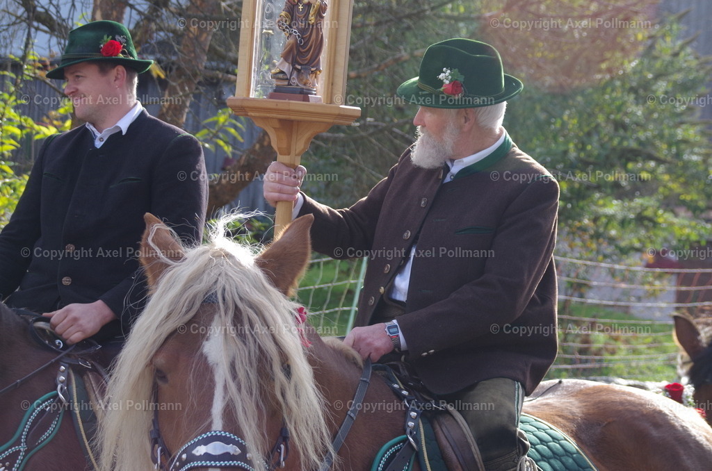 IMGP0929 | fotografiert von Axel PollmannLeonhardi Wallfahrt Benediktbeuern und Murnau, Fronleichnam, Fasching, Landschaft im Loisachtal und Benediktbeuern  - Realisiert mit Pictrs.com