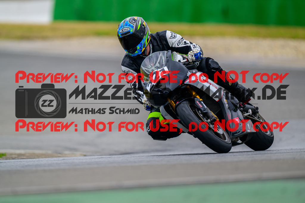 MaZZes_Fotomatrix_20240923_6007705_6970 | GELB