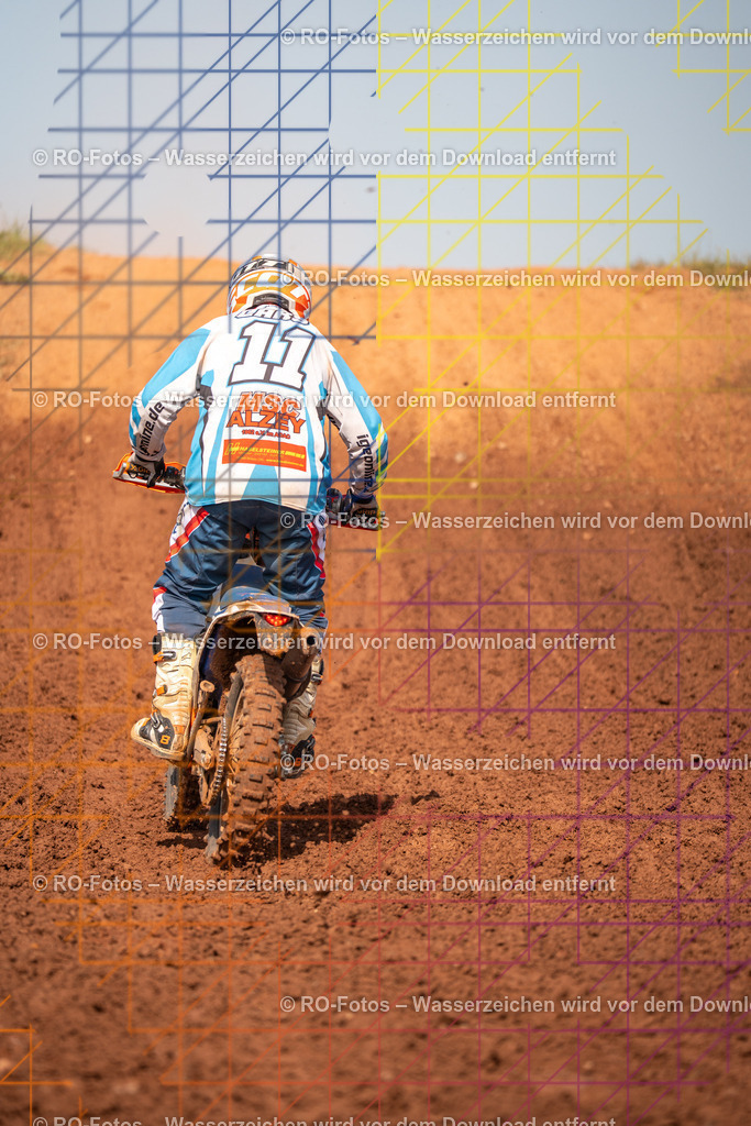 Wolfshausen 4 Lauf -1079 | Sportfotografie von RO-Fotos: Motorsport, Motocross, Enduro, Laufveranstaltungen und Triathlon. Professionelle Fotos von Sportlern und Events. - Realisiert mit Pictrs.com