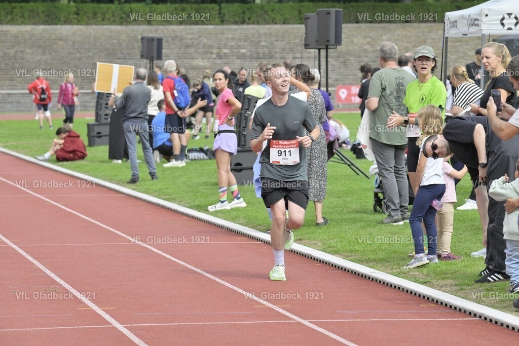 2026-08-23_Sparkassenlauf_HM_Peter_01267 | Die Fotografen - Realisiert mit Pictrs.com