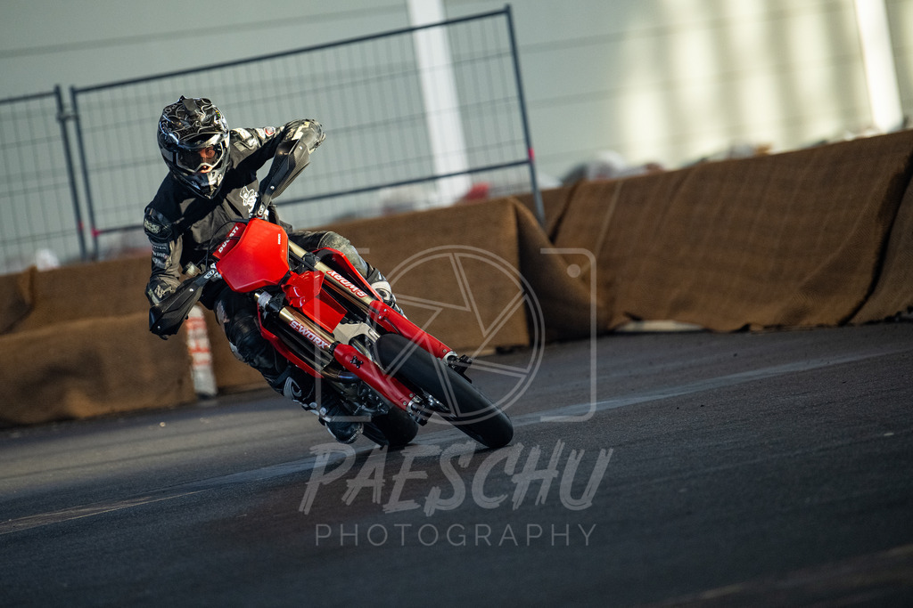 SM (695) | Paeschuphoto Shop - Wer nicht sucht der auch nicht findet.Ob Motocrossbilder oder von einem besuchtem Spiel, Hauptsache Action. - Realisiert mit Pictrs.com