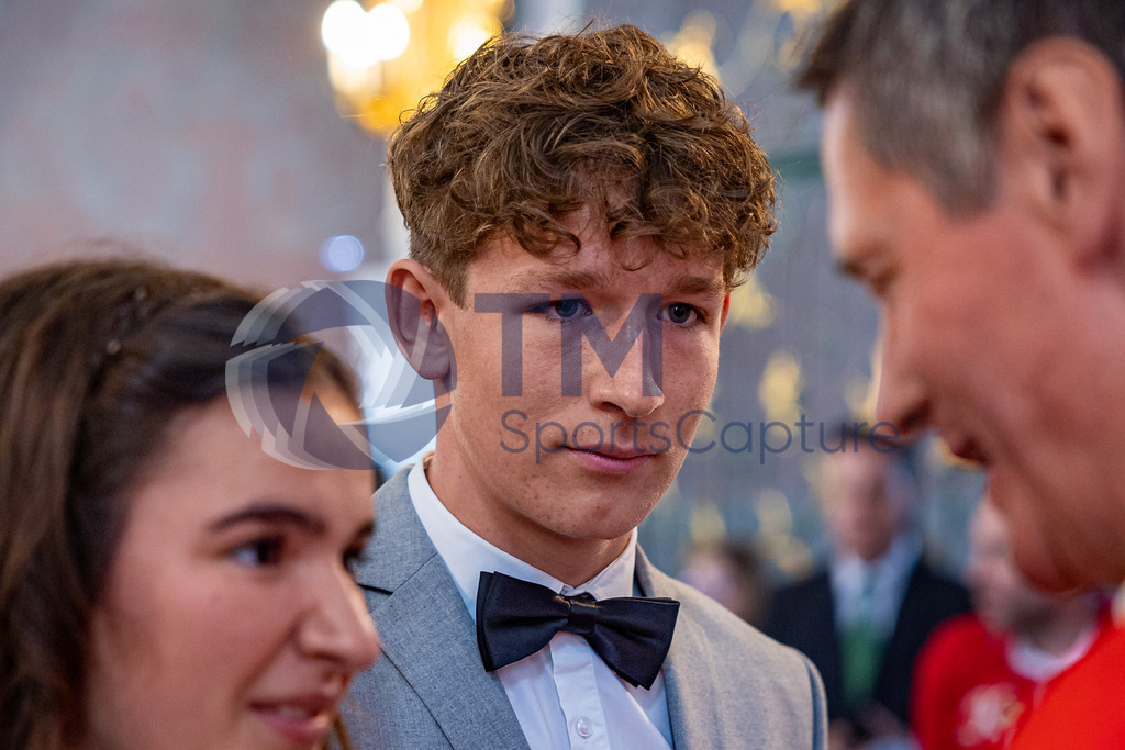 Trainproduction-20240519-1 | Firmung Klagenfurt-Dom 19.05.2024 10:30 Uhr